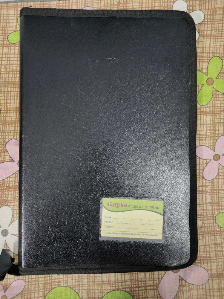 Black File Folder