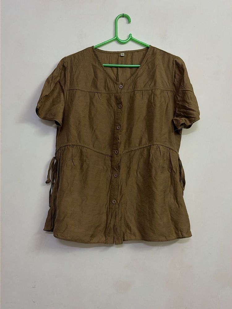 Brown Short Sleeve Button-Up Top