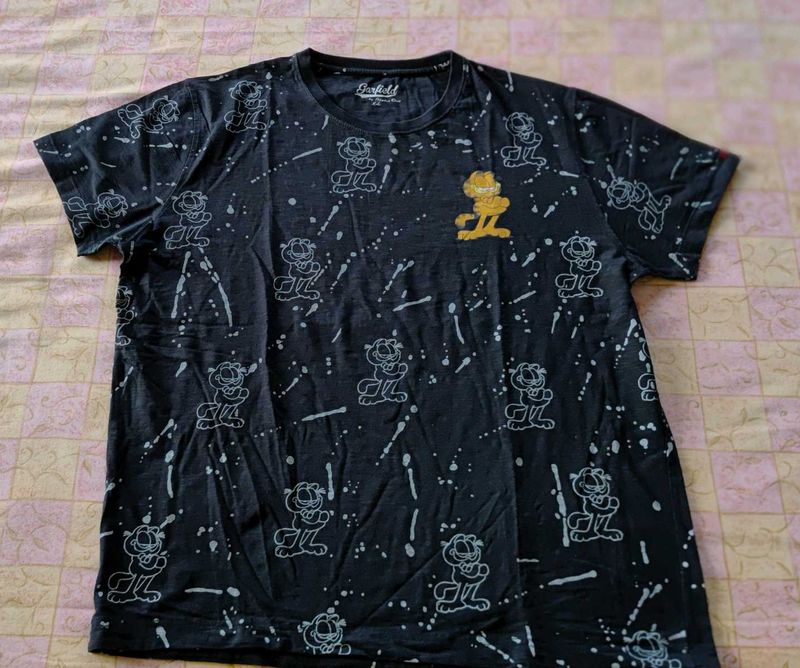 Garfield Graphic Tee