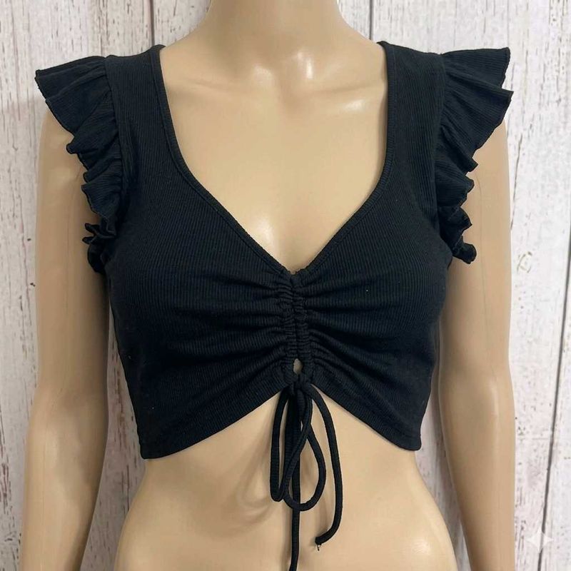 Chic Black Ruched Crop Top
