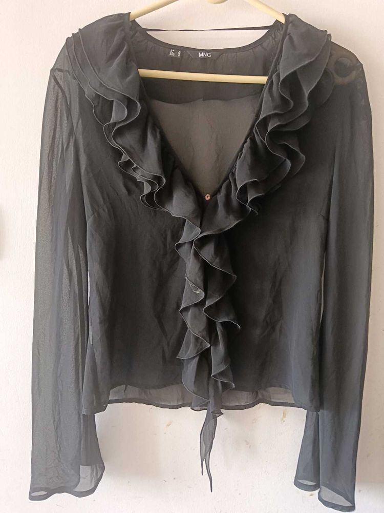 Elegant Ruffle Blouse
