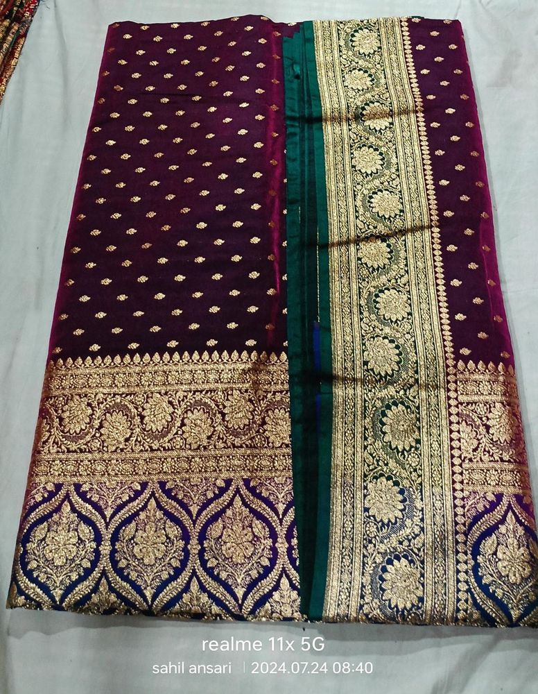 Traditional Buti