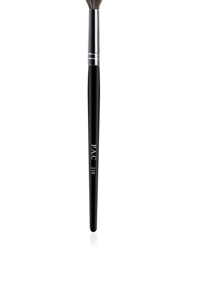 PAC 210 Makeup Brush
