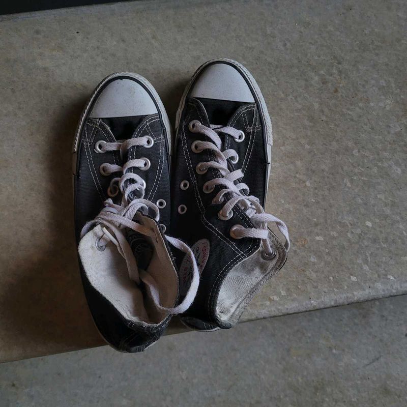 Converse Chuck Taylor All Star High Top Sneakers