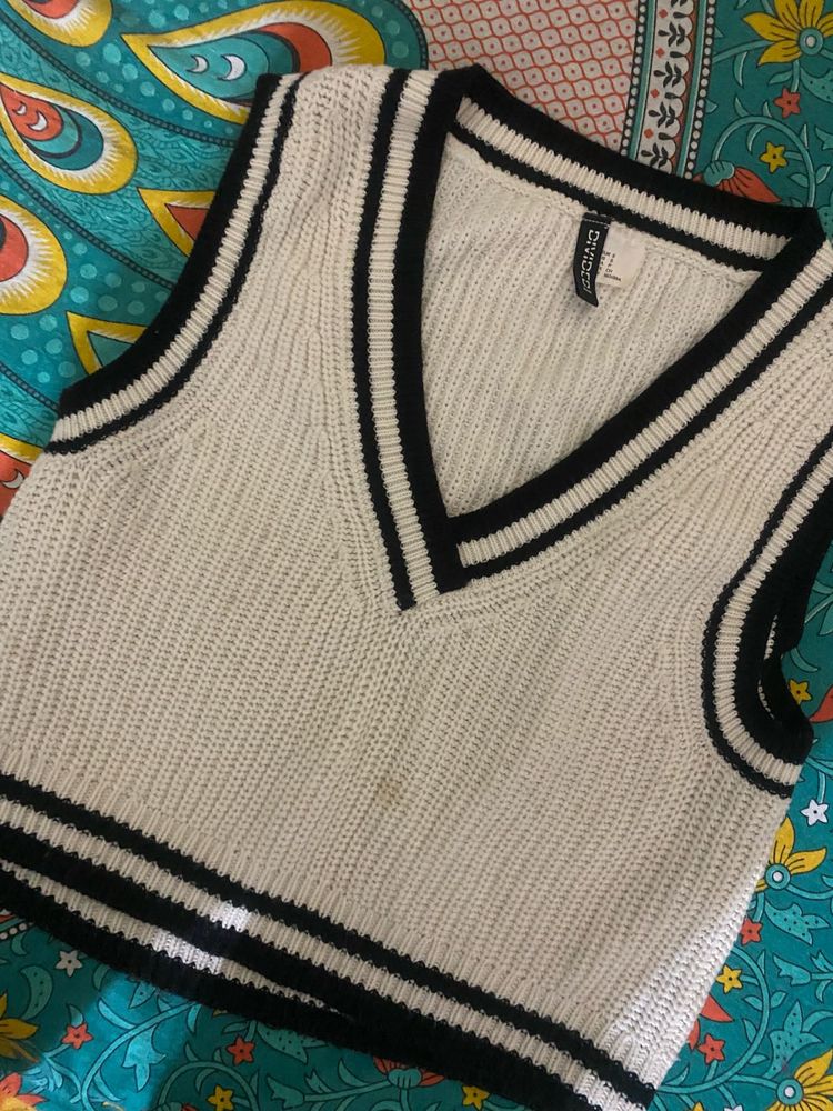 Striped Knit Vest - Cute &amp; Trendy
