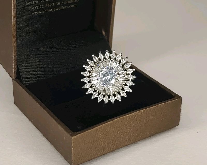 Diamond Studded Ring New