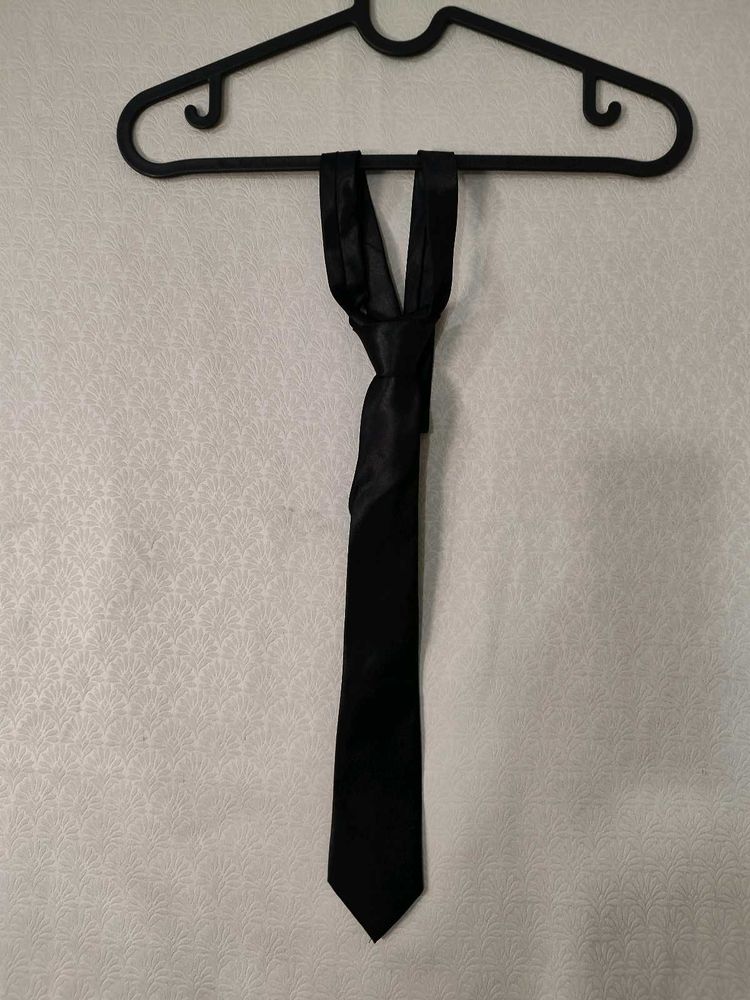 Classic Black Tie