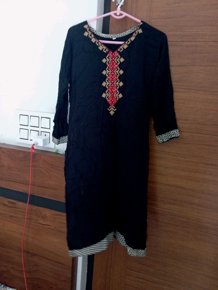 Embroidered Black Kurta