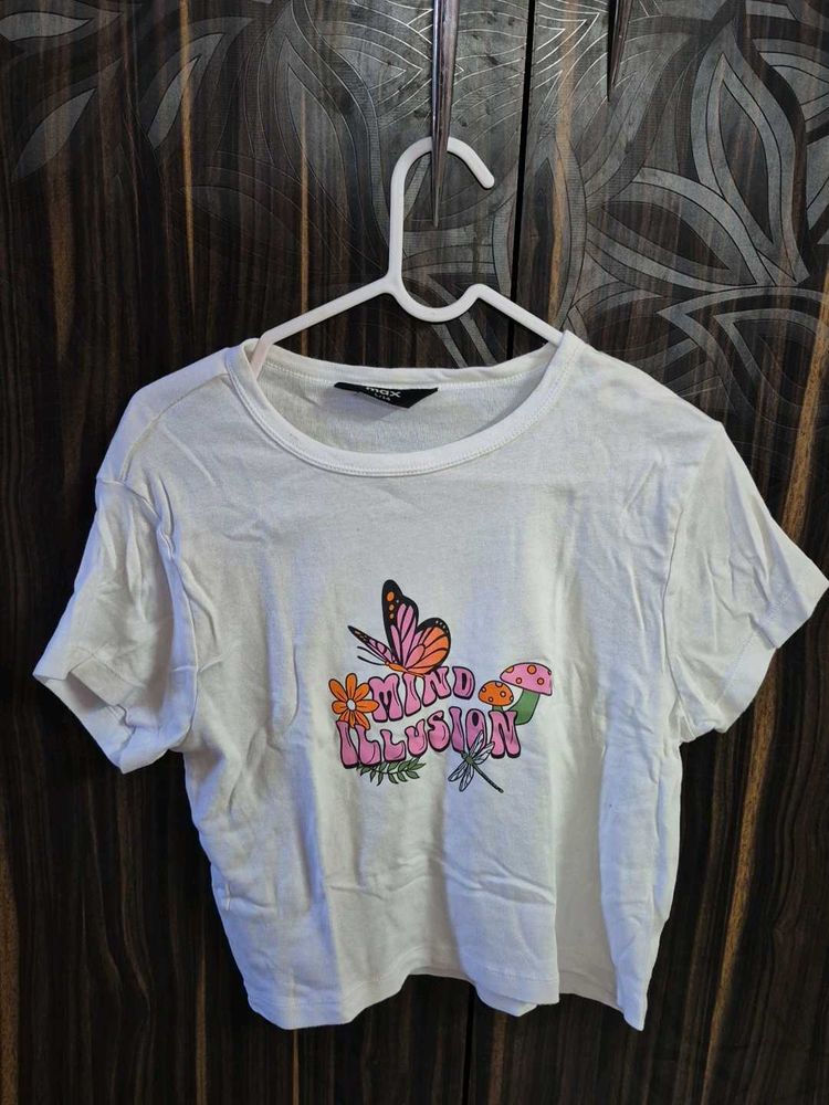 White Graphic Crop Top