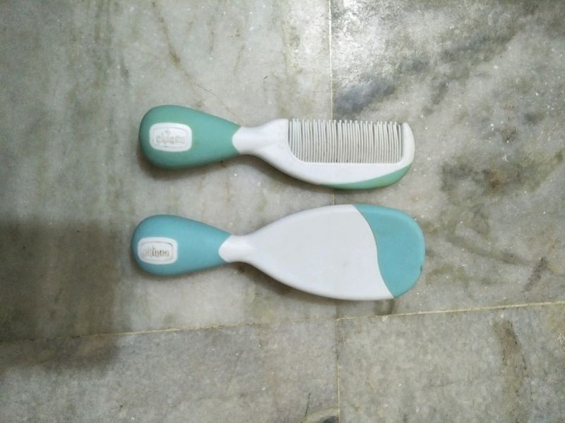 chicoo comb set 0-12 months