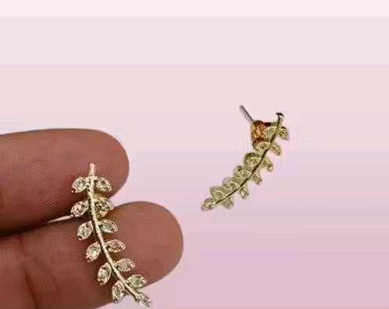 Leaf Design Earrings