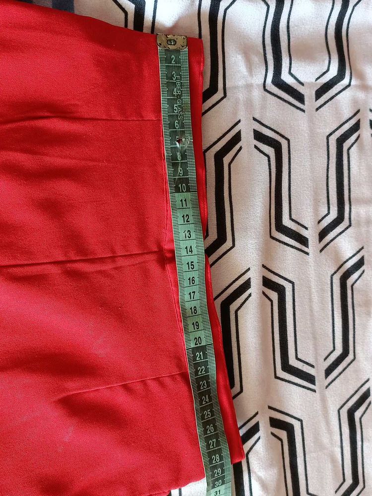 Red pant trouser