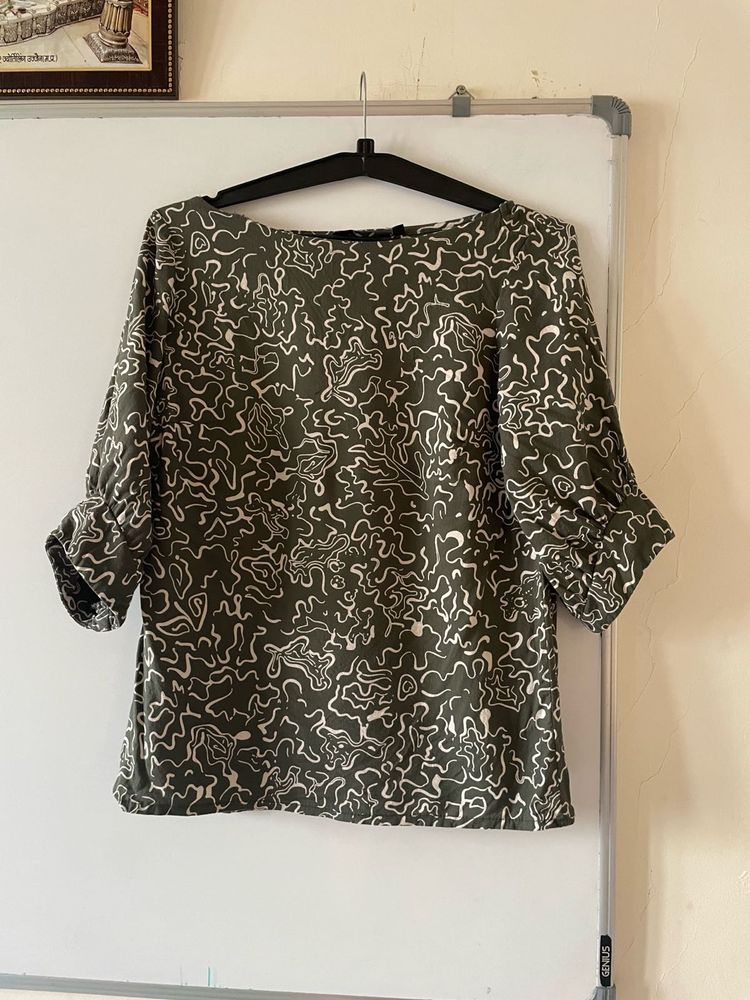Stylish Olive Green Abstract Print Top