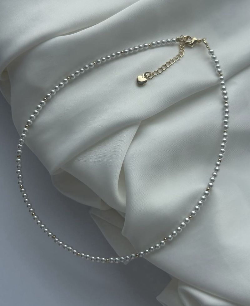 Delicate Pearl Necklace with Gold Accent