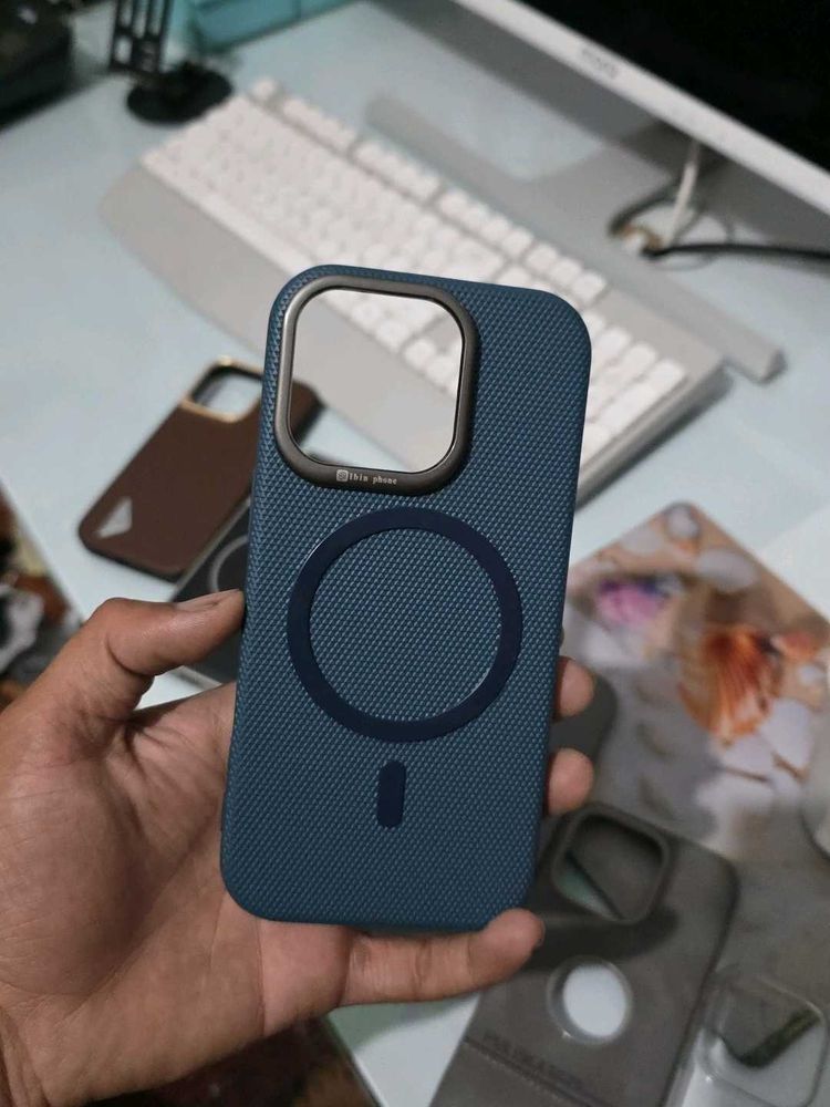 Blue Textured MagSafe Phone Case