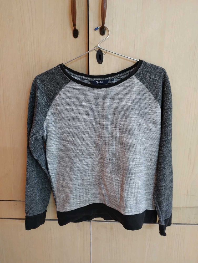 Gray Long Sleeve Top
