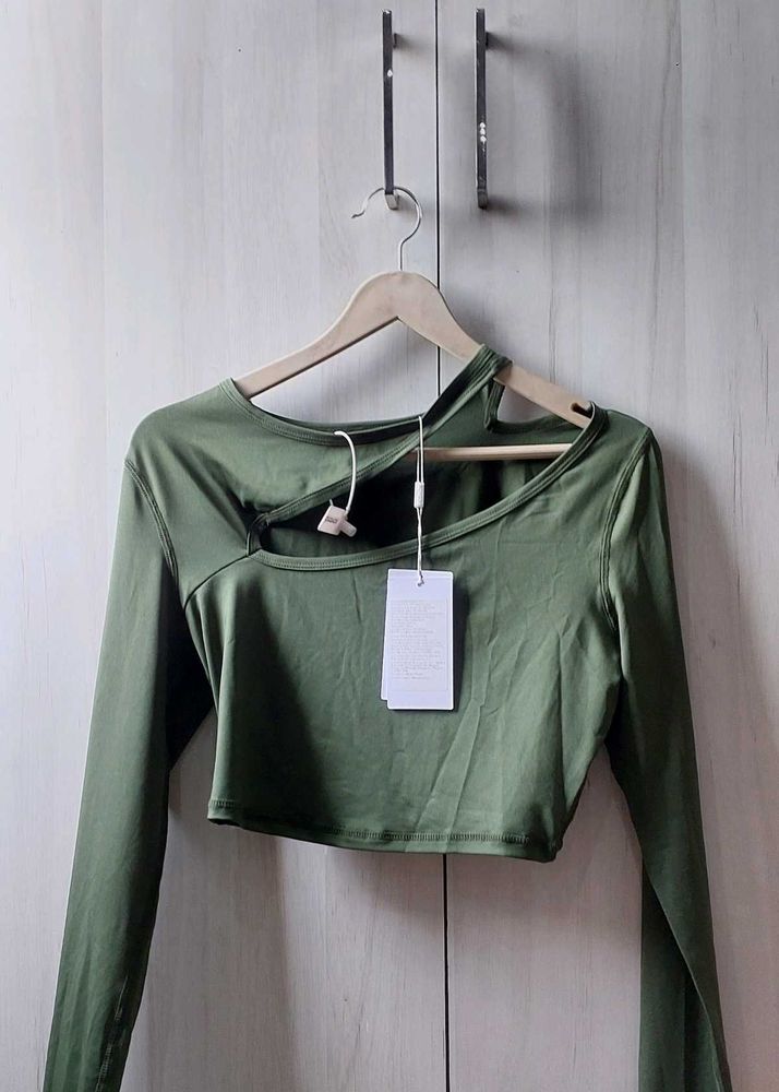 Green Cut-Out Long Sleeve Crop Top