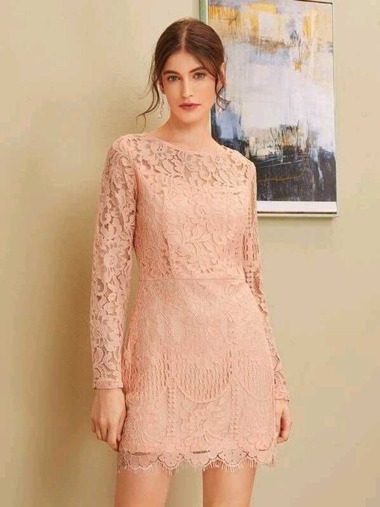 Elegant mini Lace Dress 🪭🪞✨️