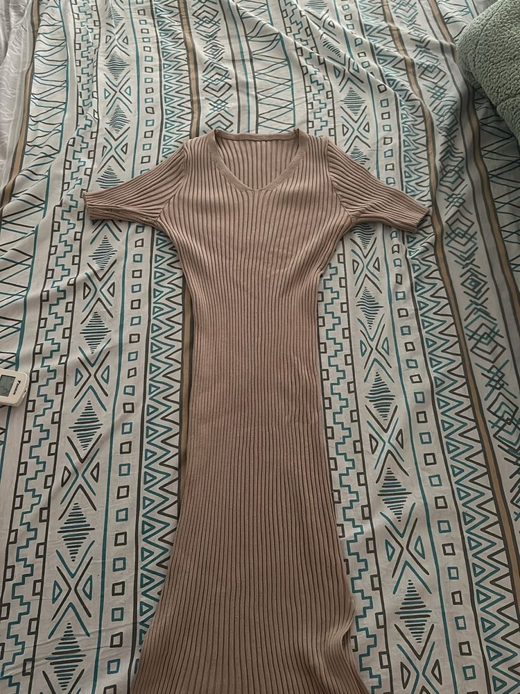 Bodycon Dress With Side Slits