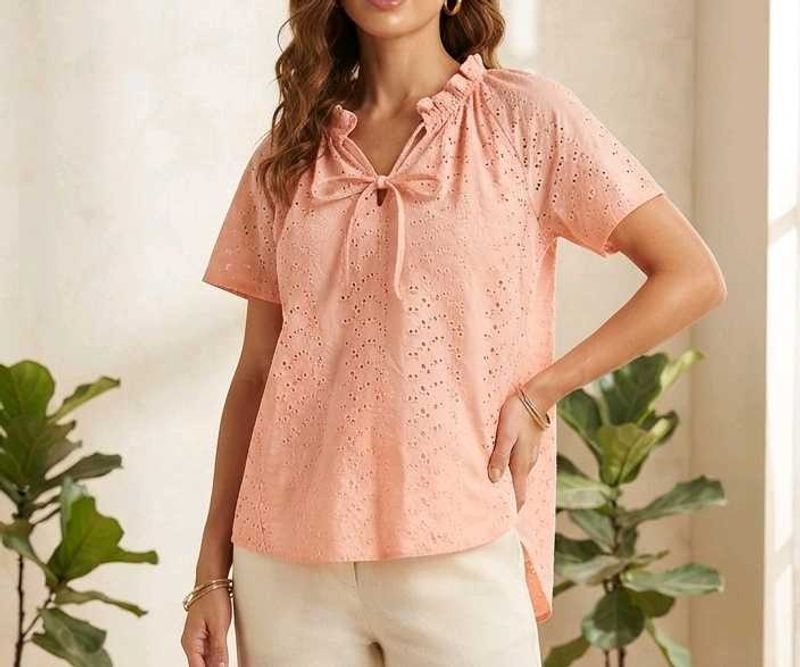 V-Mart Top (NEW)