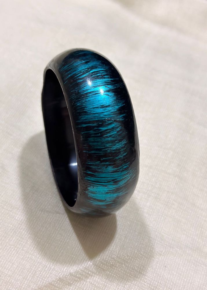 Unique Teal blue &amp; Black Swirl acrylic Bangle