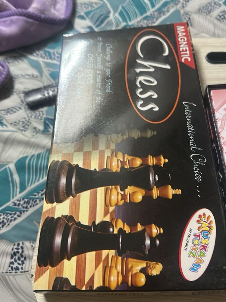 Magnetic Chess Game