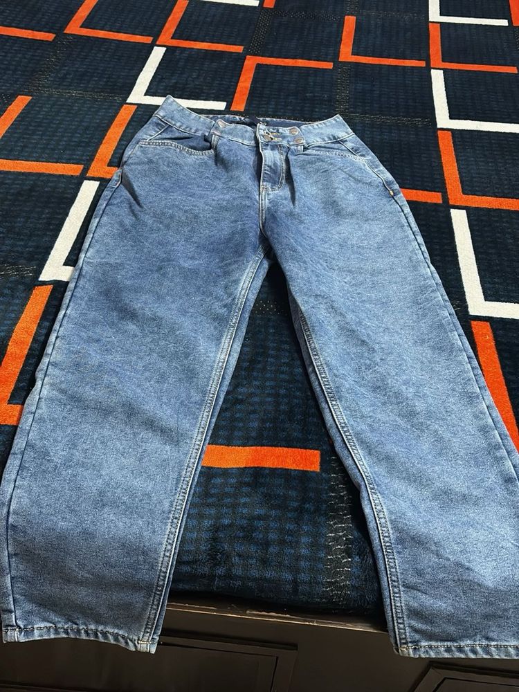 Acid Wash  mom Jeans