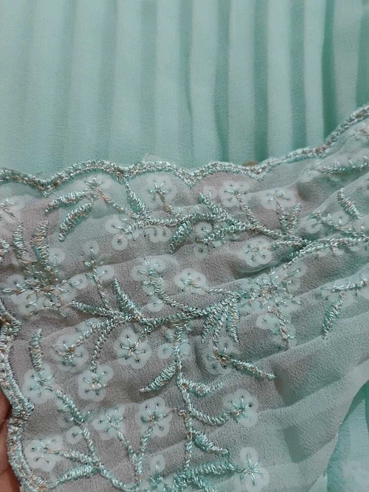 Elegant Turquoise Sequin Saree with Blouse