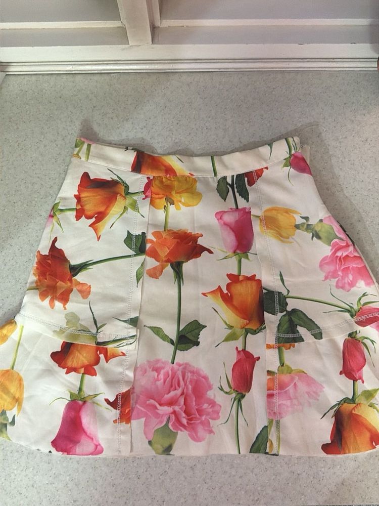 Floral Print A-Line Mini Skirt