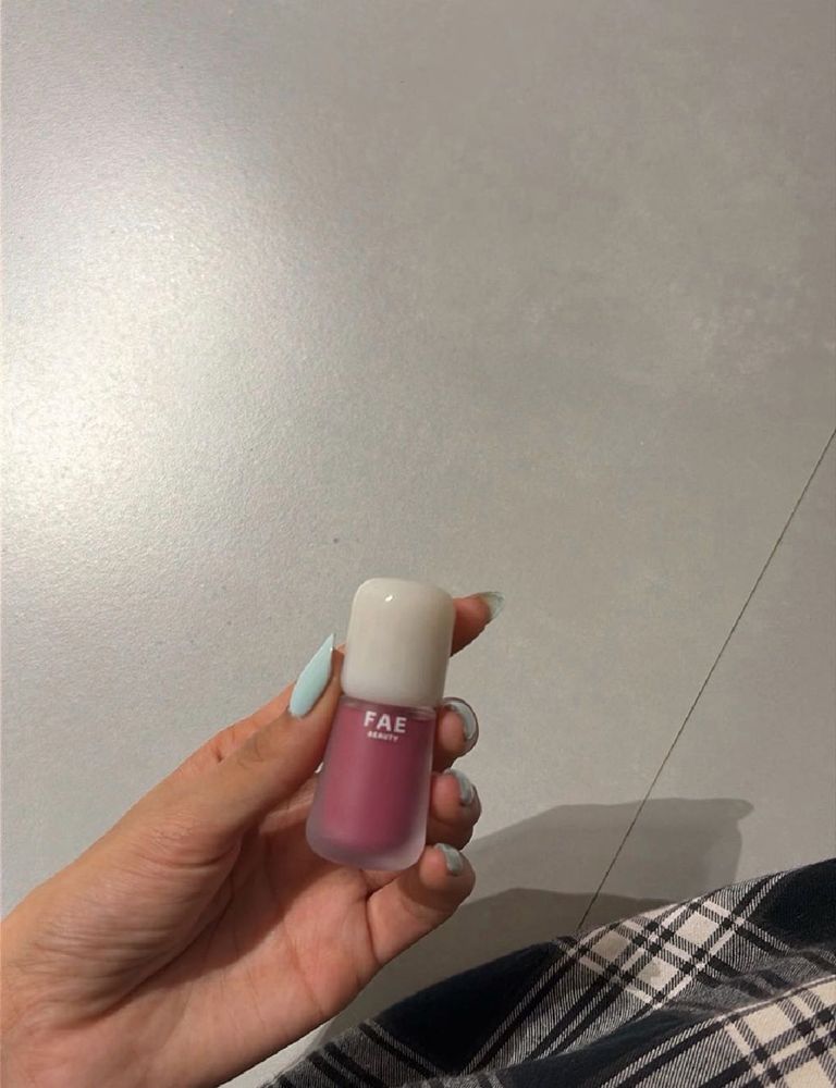 FAE Beauty - Liquid blush