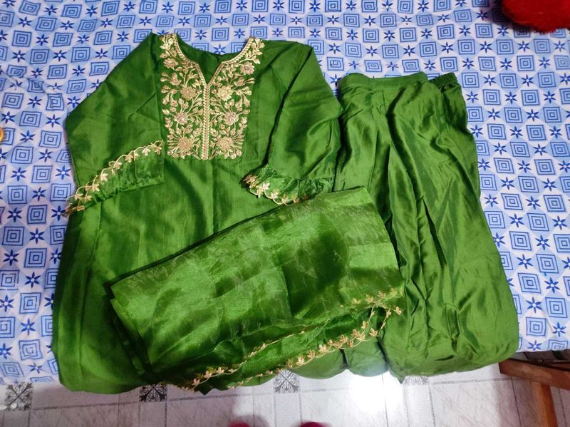 Green Kurta Set with Dupatta
