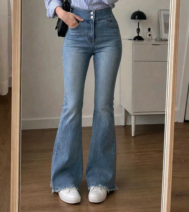 Women's Light Wash Flare Jeans