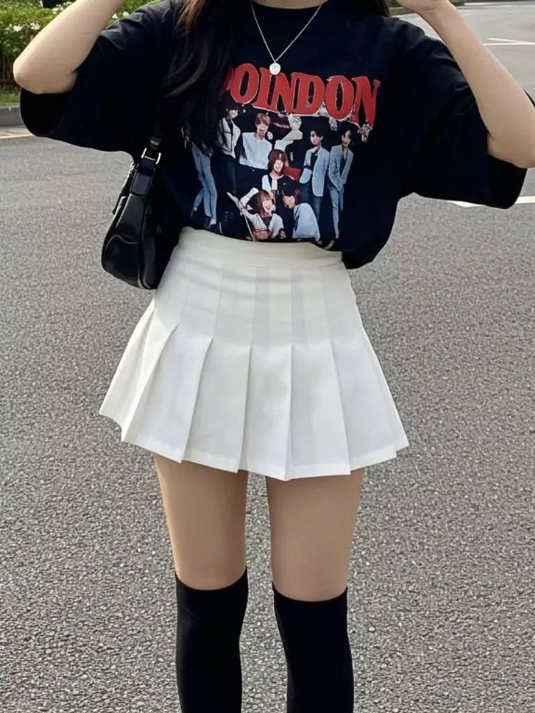 Urbanic Pleated White Mini Skirt