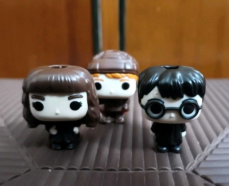 set of 3 harry potter kinder Joy toys