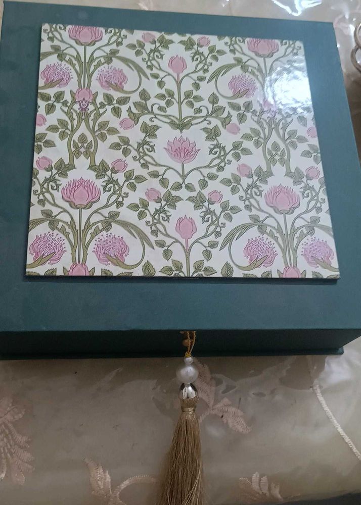 Decorative Floral Box
