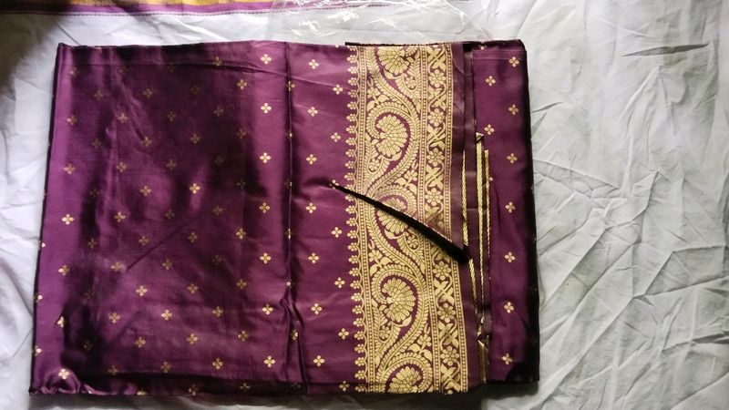 Zori Woven Benarasi Saree( Wine).