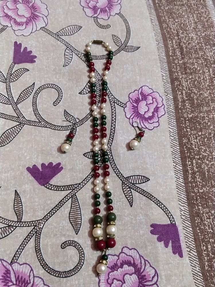 Vintage Beaded Necklace &amp; Earring Set