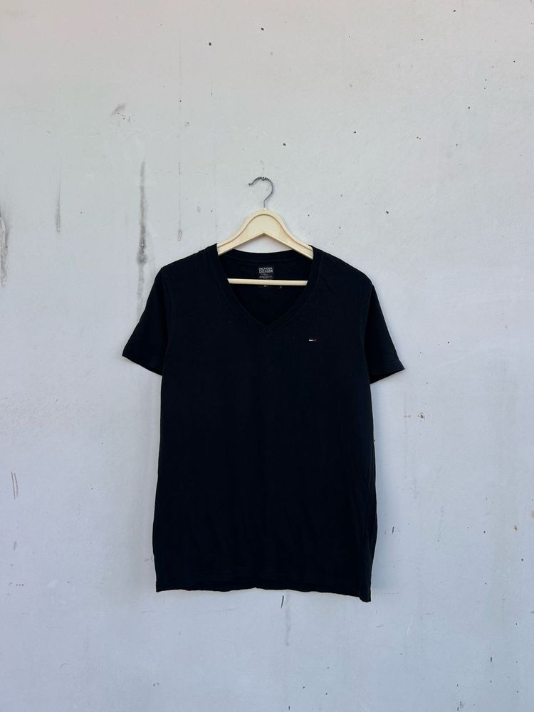 Tommy Hilfiger Black V-Neck T-Shirt
