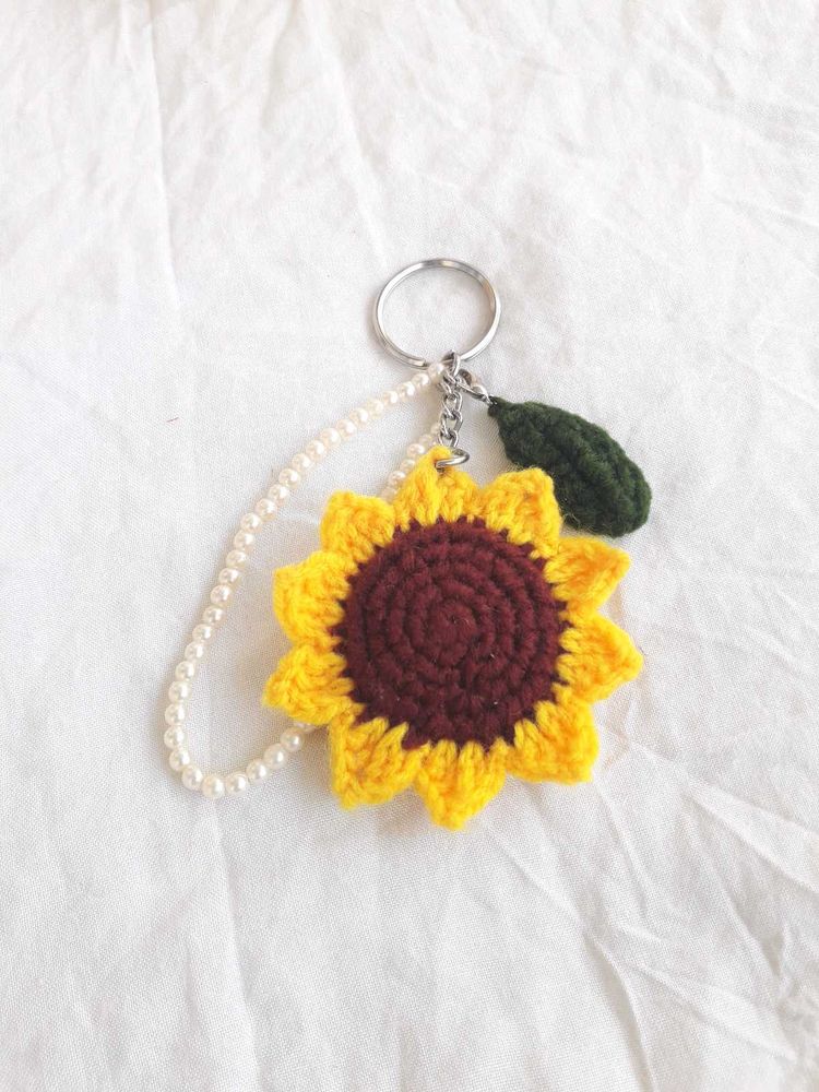crochet keychains 🌼