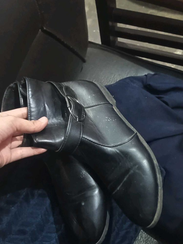 Chic Black Ankle Boots