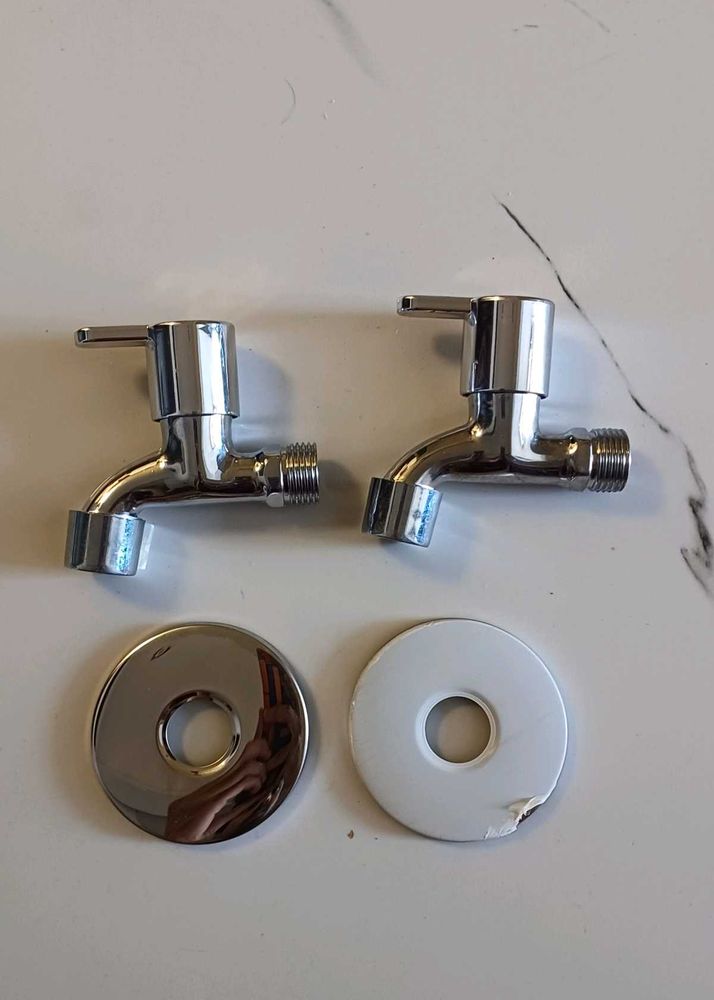 Stainless Steel Tap Set with Accessories