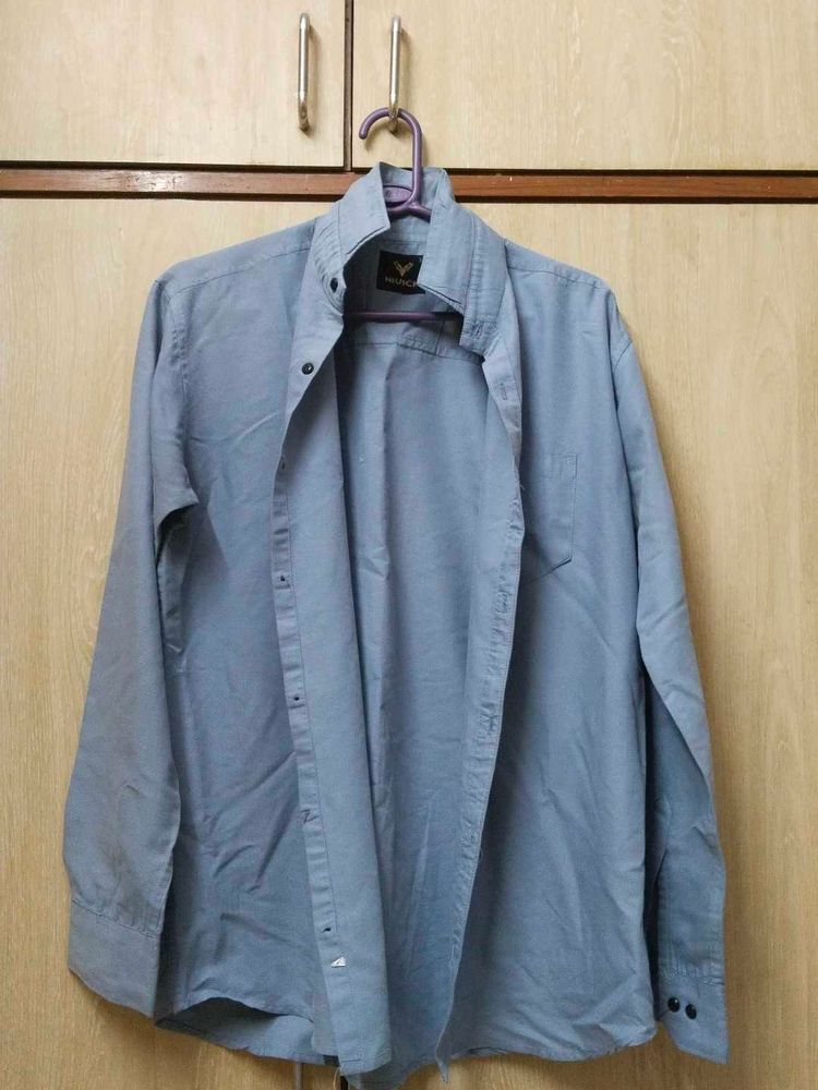 Men's Blue Button-Up Shirt