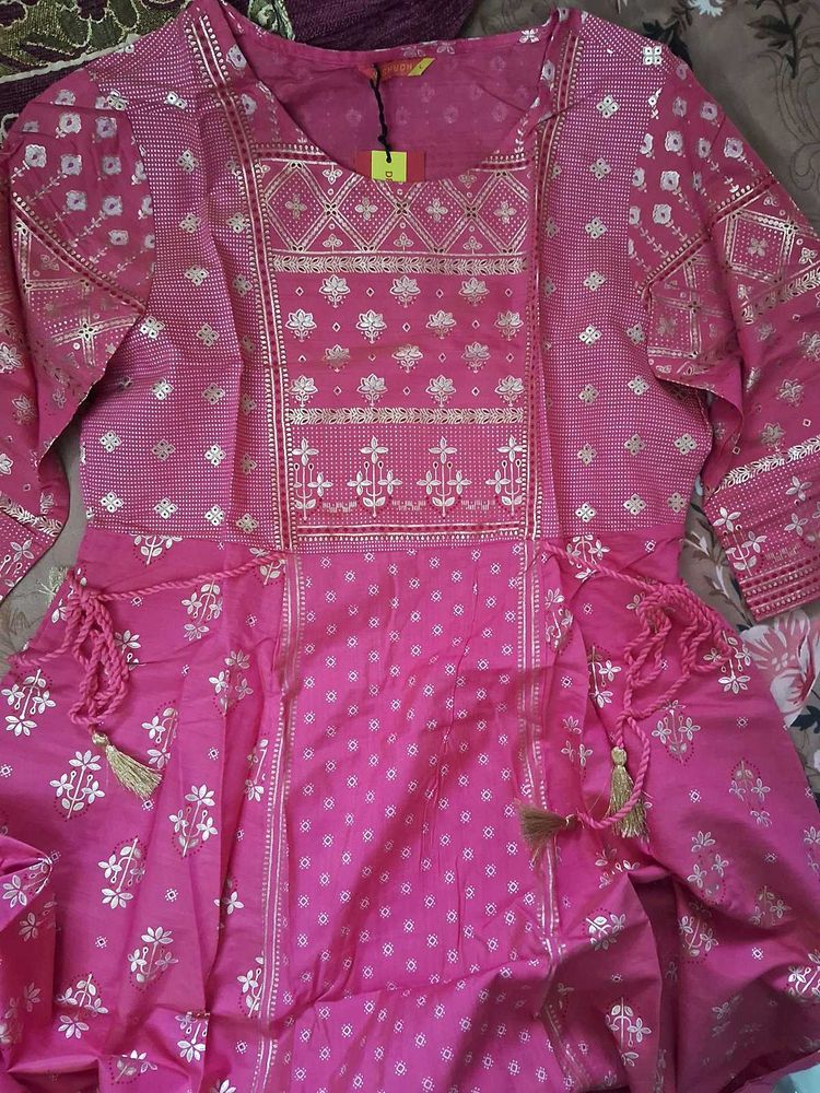 Vishudh Pink Kurta with Gold Print