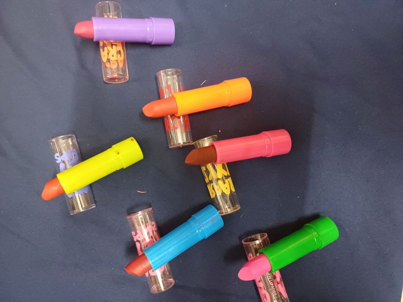 Lipstick ₹20 Each