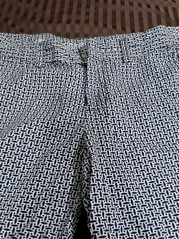 imported from Vietnam unisex shorts