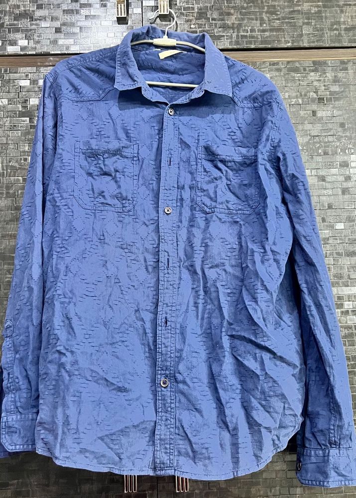 Blue Patterned Button-Down Casual Shirt