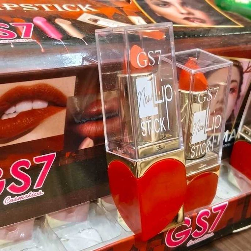 GS7 Heart-Shaped Lipstick