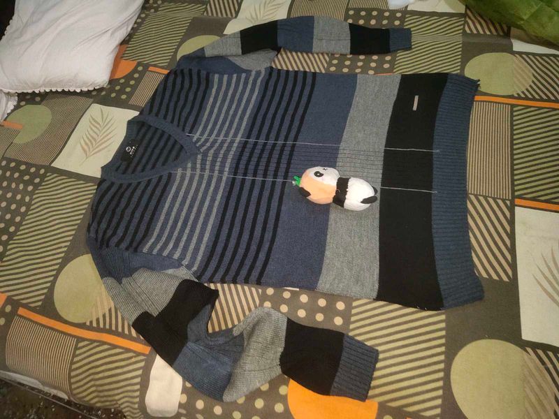 Mrn Duke Sweater