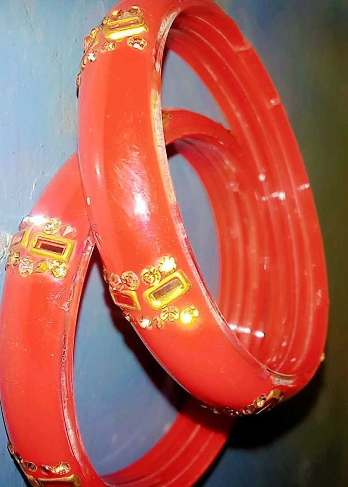 Red &amp; Gold Decorative Bangles