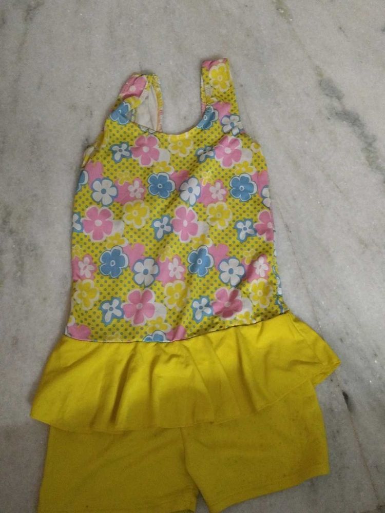 Cute Floral Swimsuit for Girls